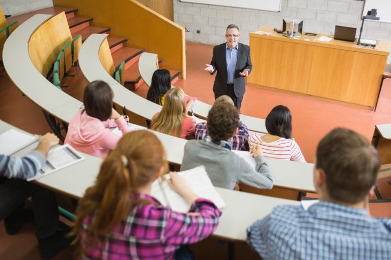 Какое будет повышение зарплаты преподавателей вузов в 2018 году Какое будет повышение зарплаты преподавателей вузов в 2018 году