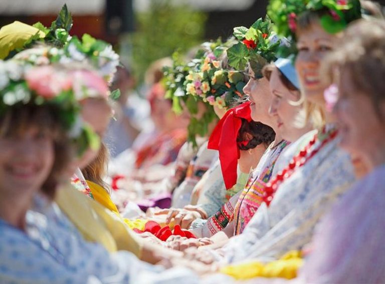 4 июня 2018 года Троица: традиции 4 июня 2018 года Троица: традиции