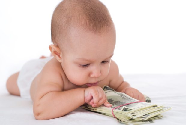Лужковские выплаты при рождении ребенка в 2018 году