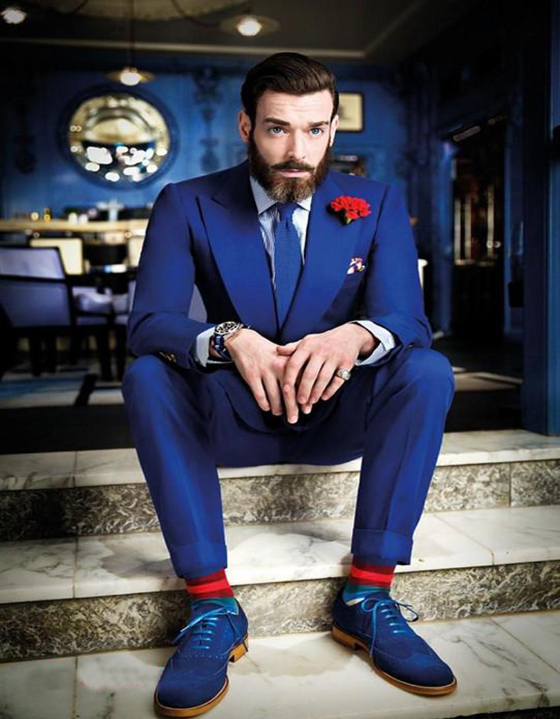 мужская мода весна 2022: синий брючный костюм